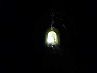 袖川トンネル出口