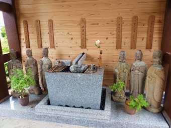 丈六延命地蔵菩薩像