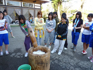 農家民宿 彦六・餅つき