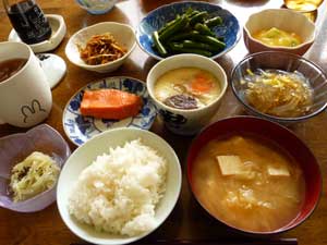 農家民宿「開墾の里」での昼食