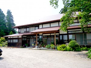 里山のカフェ　ににぎ