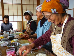 飾り巻き寿司体験