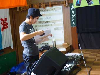 音響兼司会を務めた猿田さん