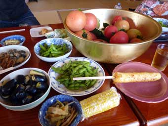 若畑集落での昼食