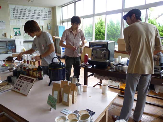 3人のマスターによるコラボカフェ