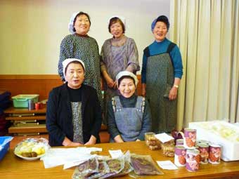 　「湯口内生活研究グループ」の皆さん