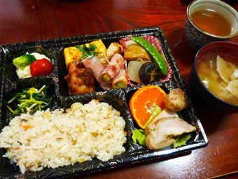 地産地消の手作り弁当