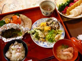 タイム特製ランチ