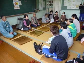 「白神ぶなっこ教室」にて、メンバー紹介と顔合わせ