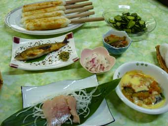 地域の食材を使用した夕食
